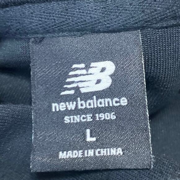 New Balance Basketball First Light Men's Black Hoodie Hooded Sweatshirt Size L - Picture 4 of 5